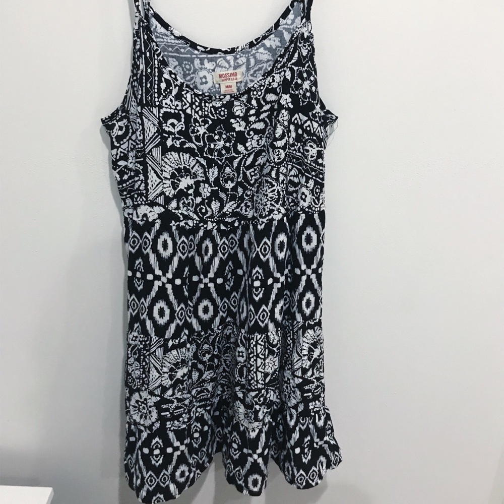 🆒 Black & White Pattern Dress 🆒